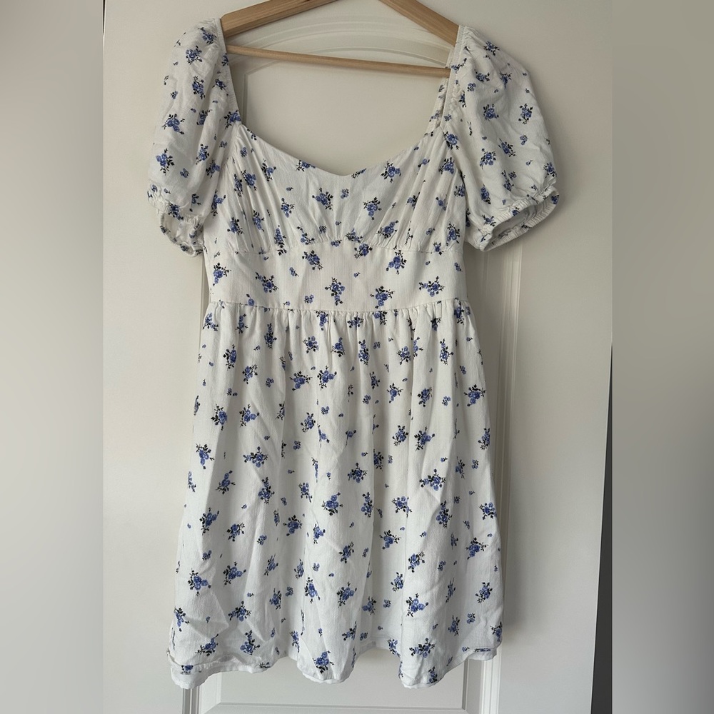 NWOT Forever 21 Summer Floral Dress
